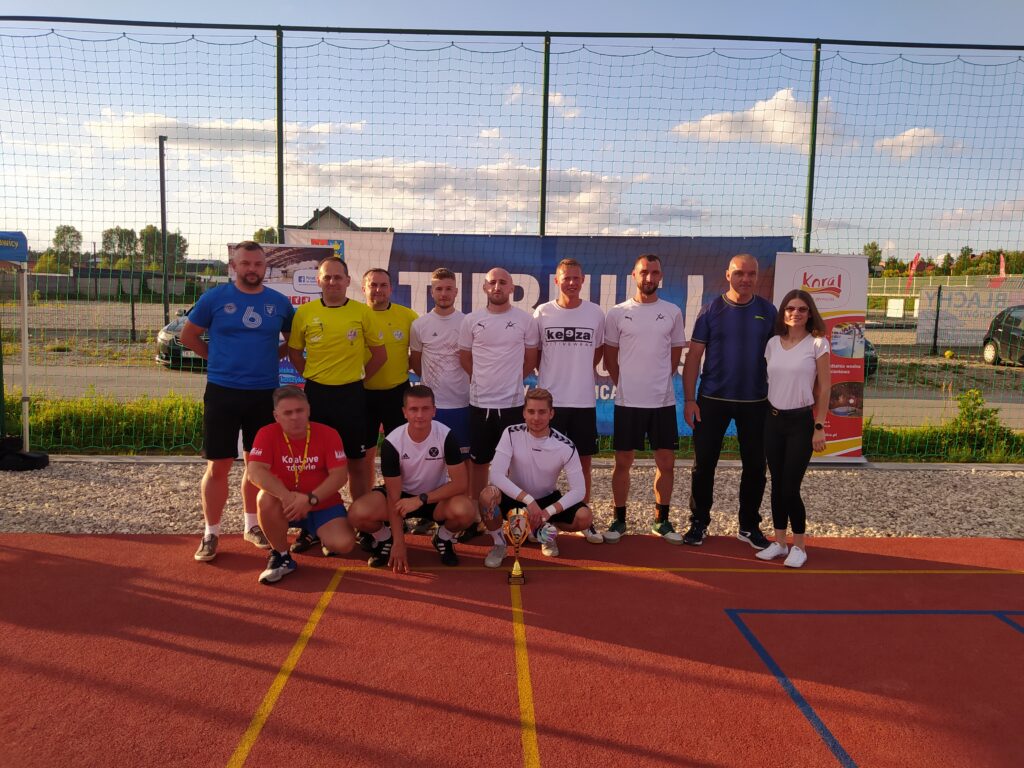 Albatrosi Morawica wygrali pierwszy turniej eliminacyjny  Wakacyjnej Ligi Piątek Piłkarskich w Bilczy